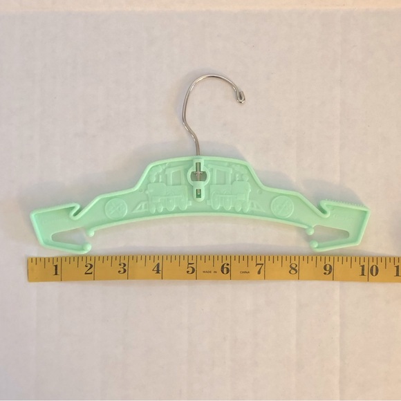 Vintage Baby Toddler Hangers 🐑🚂🎠✨ - Picture 12 of 14
